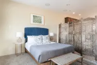 Sunbeam by AvantStay Elegant Private Desert Home w Infinity Pool Spa View Hotels in Cave Creek