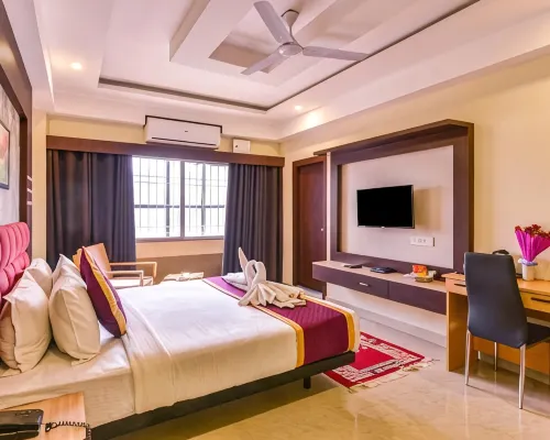 Mount Amara Hotel & Spa, Siliguri فنادق في سيليجوري