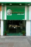 Turrance White Hotel