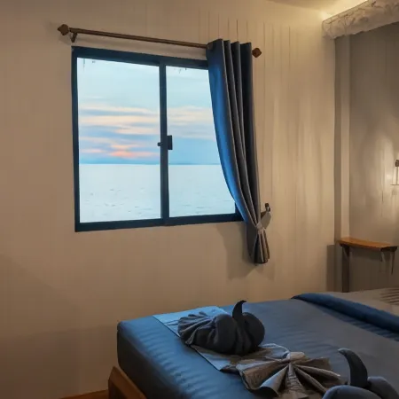 Velora bay koh jum