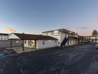 Days Inn by Wyndham Wheatland Hotels in Wheatland