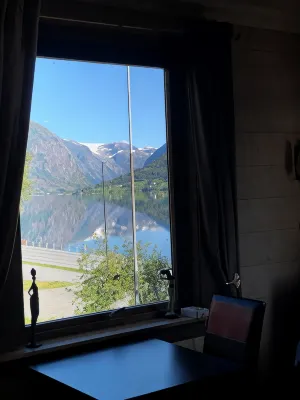 Jølster Lake View - 2-Star