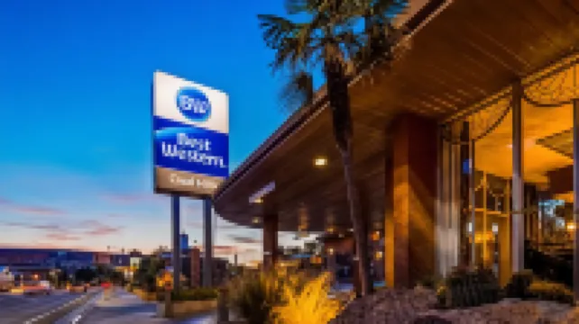 Best Western Coral Hills Hotel di 