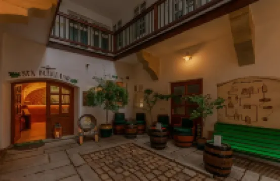 Spa Beerland - At The Golden Lamb