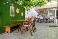Famelia Studios Lampiris - Pet friendly