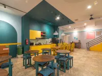 Wonderloft Hostel Kota Tua Hotels near Old Town