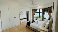 Signature Mutiara Melaka Beach Resort فنادق في 