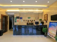 Lily Business Hotel, Lushan Hotel a Qishan