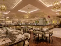Xianhua Sandalwood International Hotel فنادق في بوجيانغ