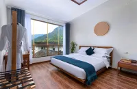 Fanjing Mountain Four Courtyard Homestay
