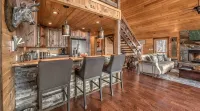 Cabin in the Blue Ridge Mountains; Hot Tub & Mnt Views10% Off Wkly Stay
