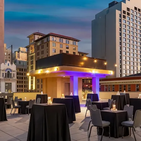 Embassy Suites by Hilton San Antonio Riverwalk Downtown