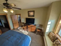 3 bed/2 bath condo, Grand Targhee/Jackson Hole skiing, Yellowstone home base Hotels in Driggs