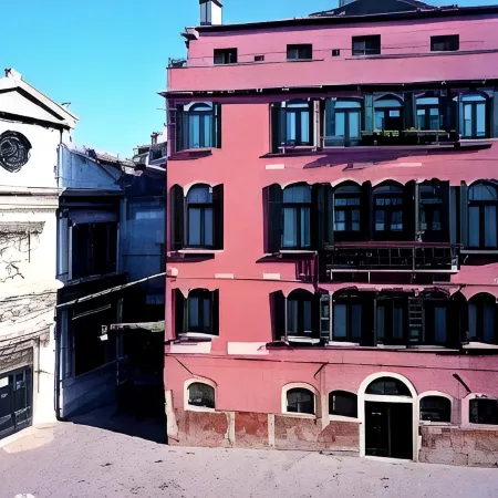 Palazzo Schiavoni Residenza d'Epoca & Suite-Apartments Отели рядом с достопримечательностью «Остров Бурано»