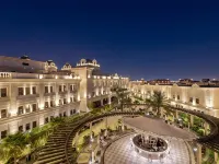 Vittori Palace Hotel and Residences Hotels near Al Rawdah