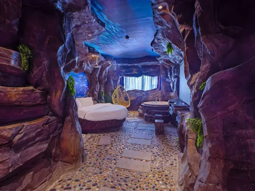 Love Space Theme Hotel - románticos