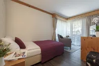 Le Mirabeau Resort & Spa - Bergblick