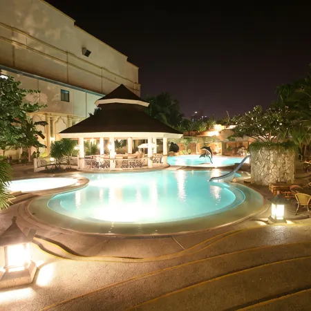 Waterfront Cebu City Hotel & Casino