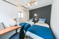 Naos House USJ - Bungalows