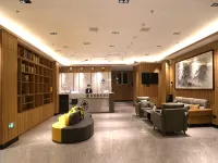 GreenTree Inn Express Hotel (Jinan Pingyin County Ginza Mall Store)