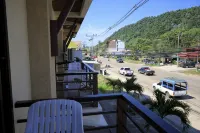 Lanta at Home - Mountain view