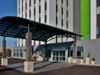 Holiday Inn METAIRIE NEW ORLEANS by IHG Hotels near Harrell Stadium