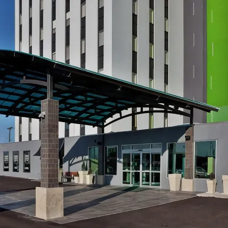 Holiday Inn METAIRIE NEW ORLEANS by IHG