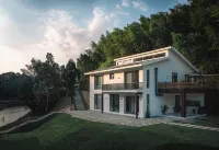 Huyue Ruian Shengjing Zuoshe Boutique Homestay - balcony