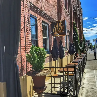 MarQueen Hotel Các khách sạn gần Khu phức hợp Seattle Center