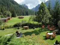 Romantik Hotel Santer Hotels in Dobbiaco