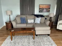 1 bed/ba lakeside cottage, large deck, west side of Seneca Lake. Pet Friendly!