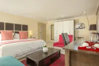 Royal Hills Lodge and Spa Hotel di 