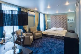 Snowy Owl Hotel