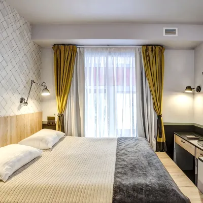 Mops Hotel and Spa โรงแรมใกล้โรงละครอเล็กซานดรินสกี