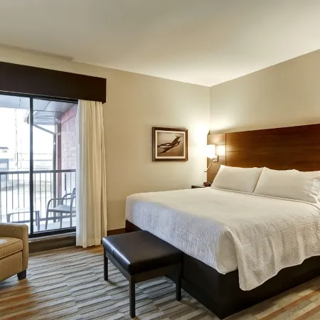 Best Western London Airport Inn  Suites
