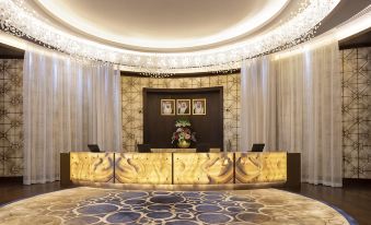 Grand Hyatt Abu Dhabi Hotel and Residence Emirates Pearl