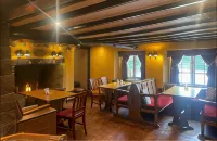 The Hoops Inn & Country Hotel - 3-Star