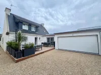 Charming neo-Breton house 2 steps from the sea Parking Wifi fenced garden