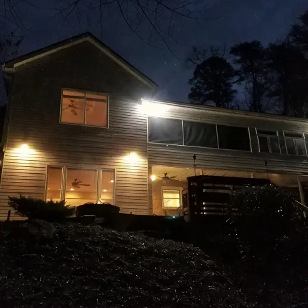 We Invite You & Your Family to Spend Your Vacation at Our 5 Bdrm Lakefront Home.
