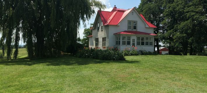 PET FRIENDLY Ranch Living w/ beautiful vistas near local attractions/festivities Hotels in Vernon County
