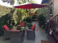 Mama Dux - A Sumptuous Urban Sanctuary - Condos