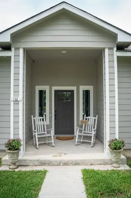 Spacious 3-Bedroom Home with Comfort & Convenience - Family Friendly