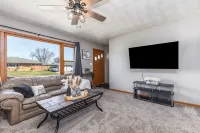 Charming 3 Bedroom 2.5 Bathroom House centrally located in Dubuque IA.