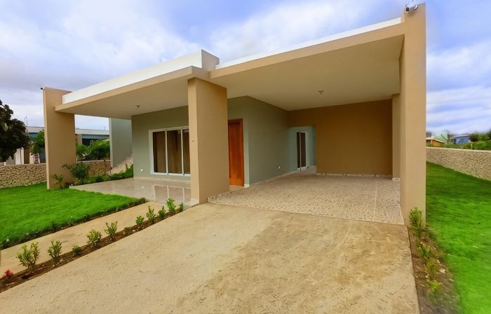 Spacious and unique house closed to beaches & natural monuments!