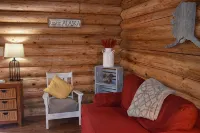Comfy Cabin Nestled in the Woods - Alppimaja