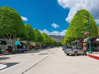 beautiful and quiet/2 beds/2baths house Hotéis em Glendora
