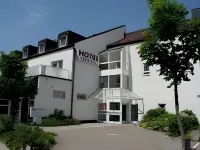 Hotel Blutenburg Hotels near Pasing - Obermenzing