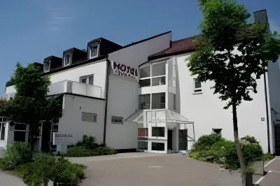Hotel Blutenburg Hotels near Pasing - Obermenzing