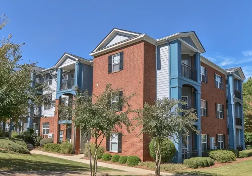 Cozy 2-bedroom condo in amazing Athens with WiFi, AC close to Campus & 5 points - balcony