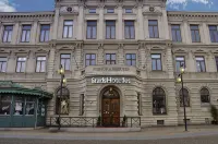 Stadshotellet Kristianstad Отели в г. 